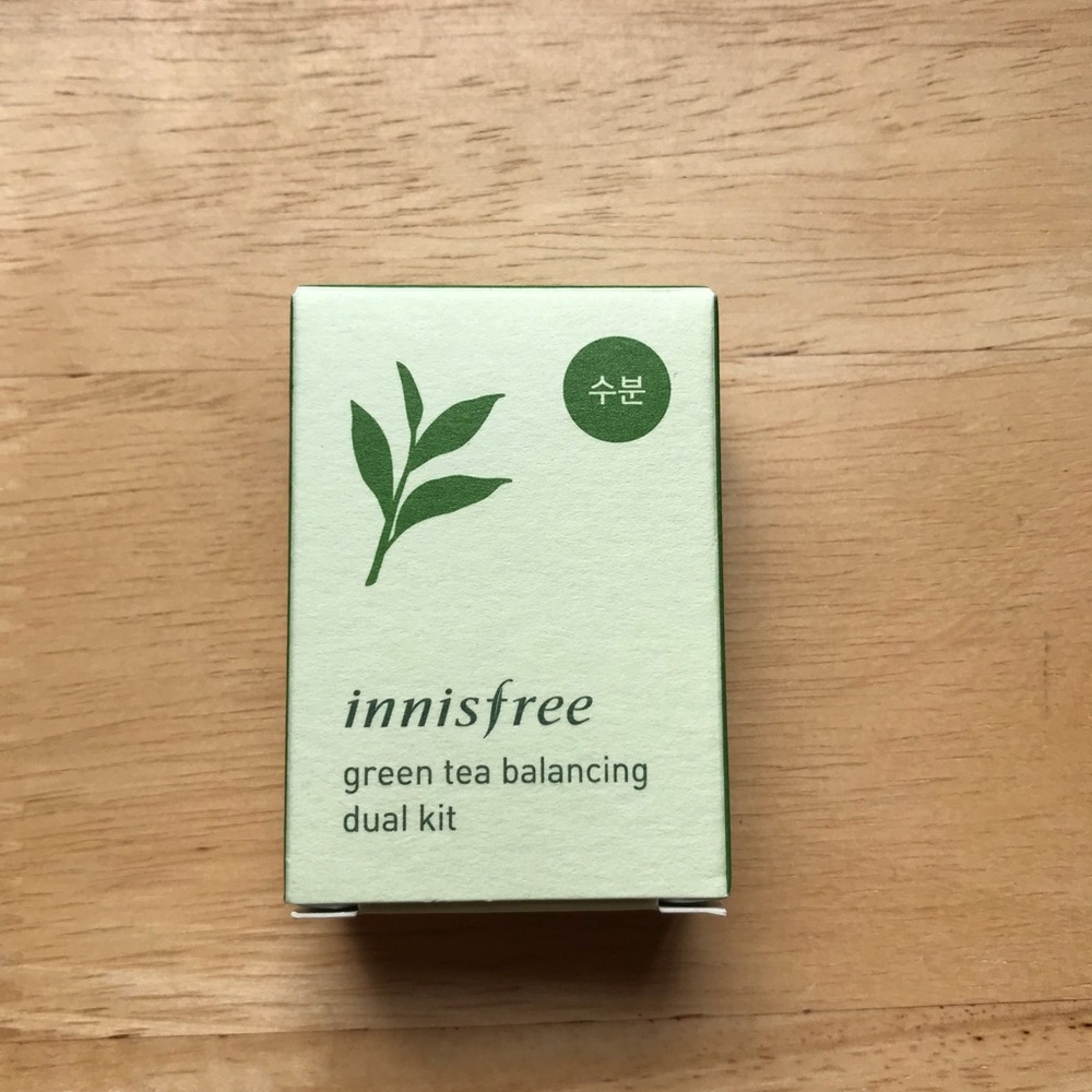 Innisfree green tea balancing dual kit